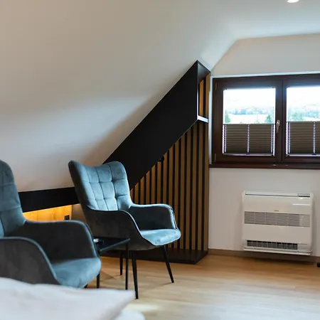 Husi Placek 3* Dolni Vestonice